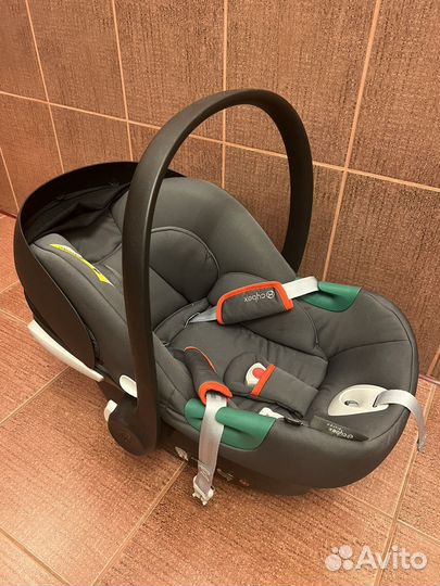 Cybex Aton B2 i-Size