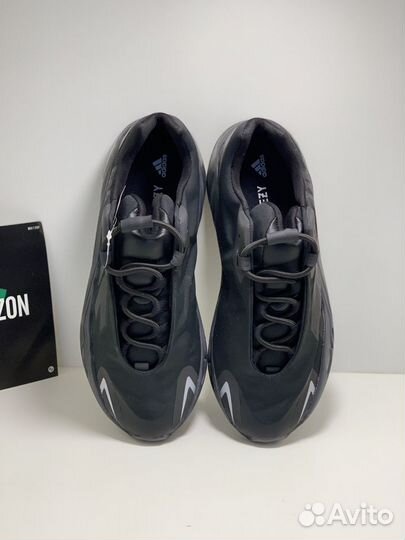 Кроссовки Adidas Yeezy Boost 700 mnvn (с41 по 43)