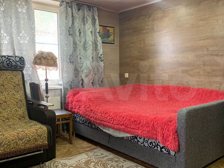 Дом 72 м² на участке 8 сот.