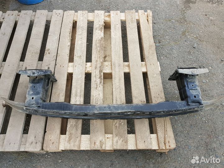 Усилитель заднего бампера мерседес ML 164, оригина
