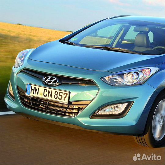 Бампер передний в цвет Hyundai i30 2 (2012-2015)