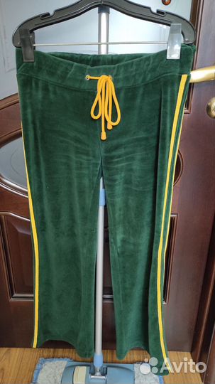 Спортивный костюм женский