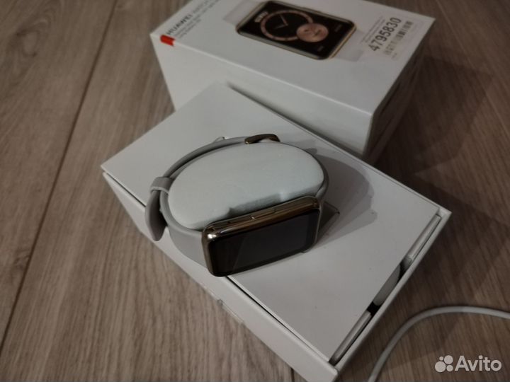 Смарт часы huawei watch fit elegant