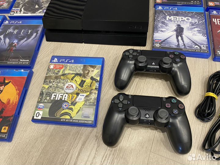 Sony PS4 +550игр +2дж