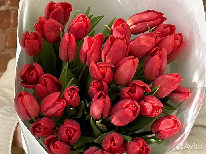 Тюльпаны на вкус вашей дамы к 8 марта