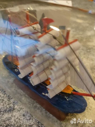 Модель парусника