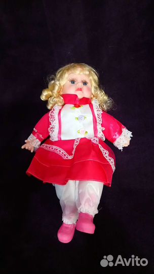 Кукла мягконабивная сидячая