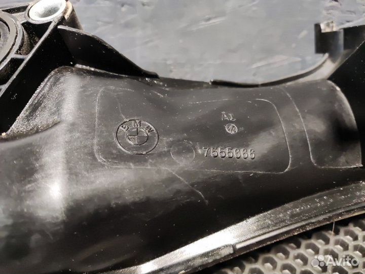 Коллектор впускной левый Bmw 550Ix F10 N63 2010