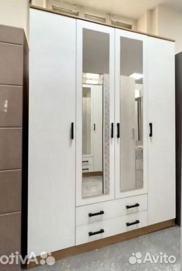 Шкаф Квадро Дуб Вотан/Белый гладкий