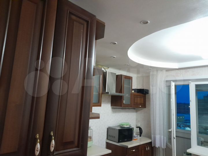 4-к. квартира, 102 м², 5/9 эт.