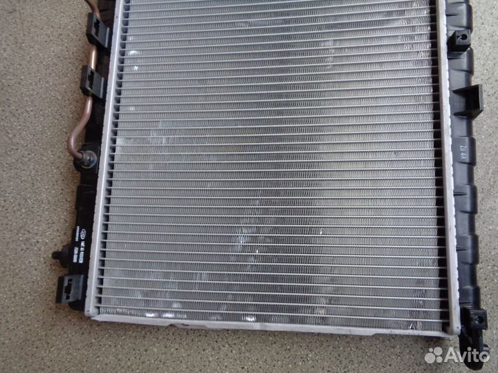 Радиатор охлаждения Hyundai Grandeur 3.0 л