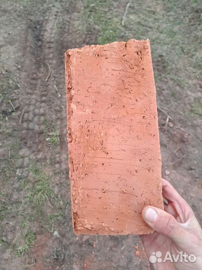 Кирпич красный полнотелый