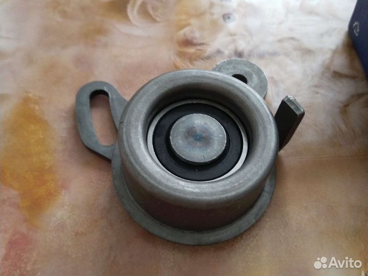 Ролик ремня грм натяжной