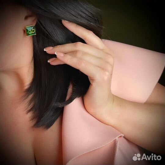 Серьги Valentino в коробке