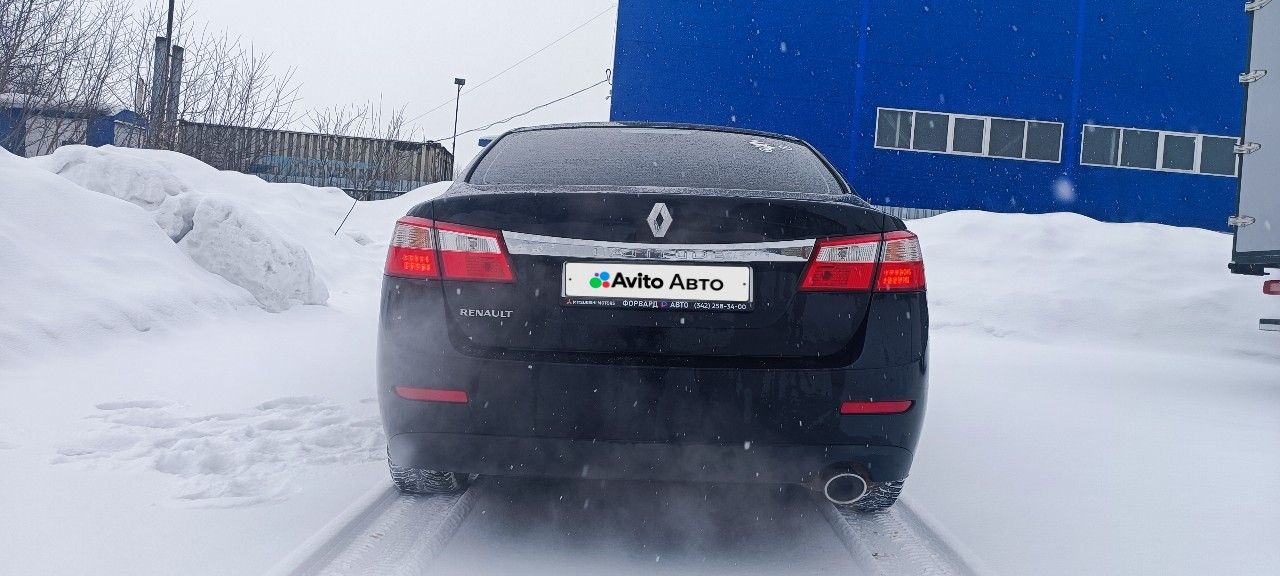 Renault Latitude: фото владельца