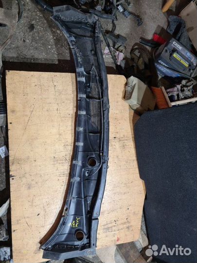 Жабо Nissan Juke F15 1.6 DDT 2011