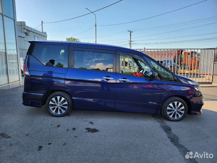 Nissan Serena 2.0 CVT, 2018, 93 567 км