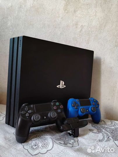 Sony PS4 pro 1tb