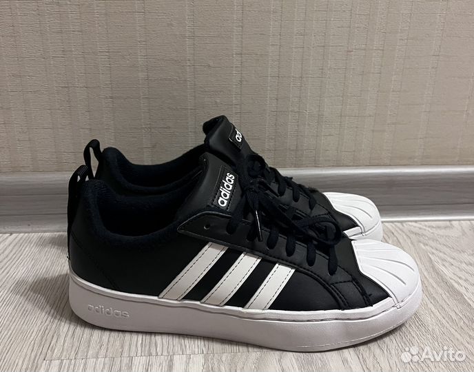 Кроссовки adidas us 4 uk 3 1/2