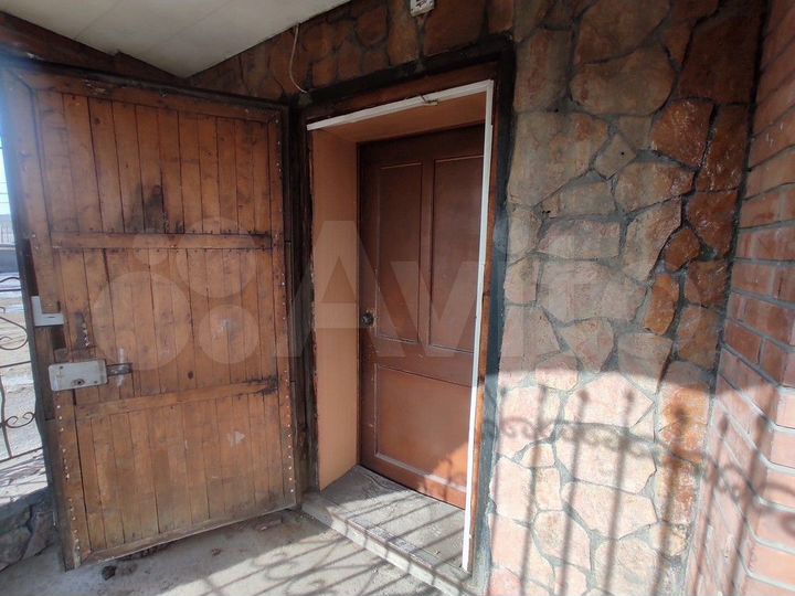 Продам торгово-офисное помещение 107.8 м²