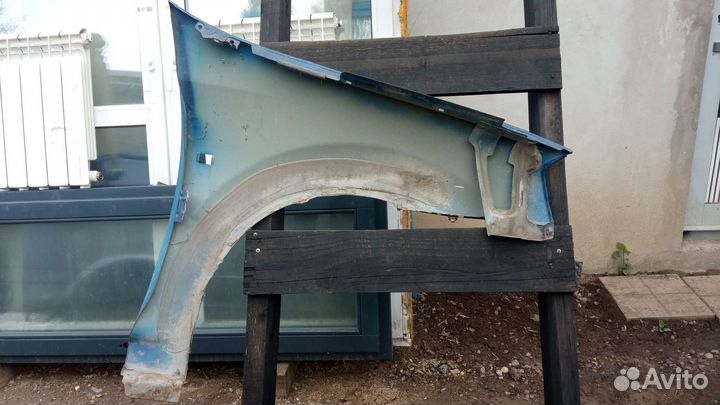 Крыло передний LADA Largus Cross