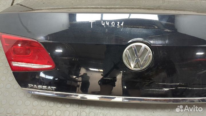 Крышка багажника Volkswagen Passat 7 Европа, 2011