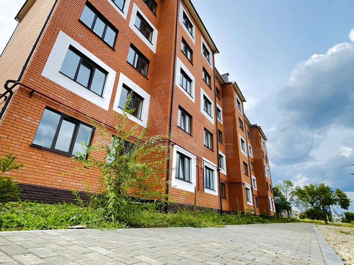 2-к. квартира, 70,1 м², 4/5 эт.
