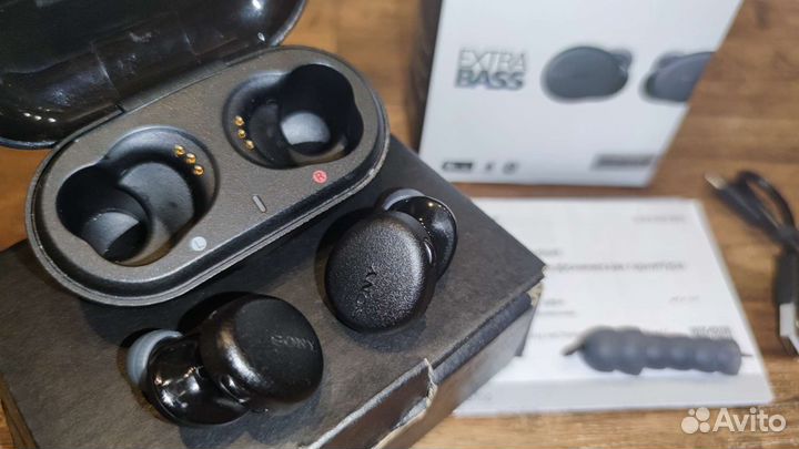 Беспроводные наушники TWS Sony и Samsung Buds+