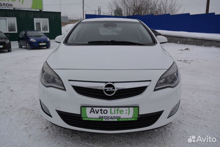 Opel Astra 1.4 AT, 2011, 182 000 км