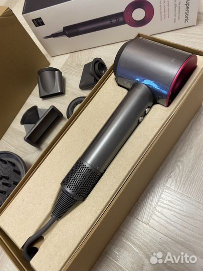 Фен Dyson supersonic HD08
