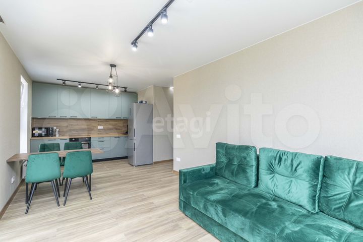 2-к. квартира, 71 м², 5/10 эт.