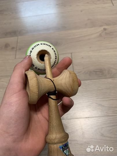 Кендама Krom