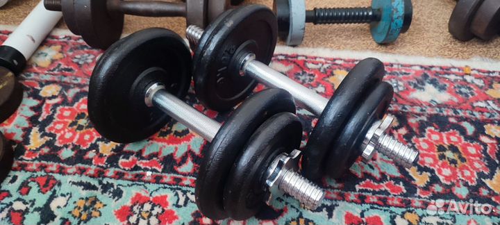 Гантели разборные по 10 кг каждая, гиря 16кг