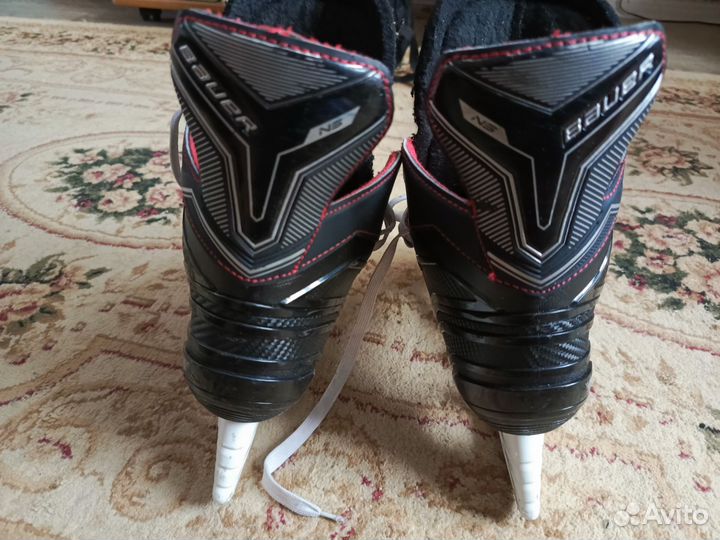 Хоккейные коньки bauer