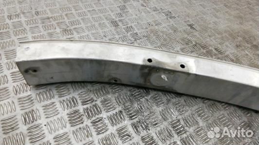 Усилитель бампера передний (кронштейн) mercedes be