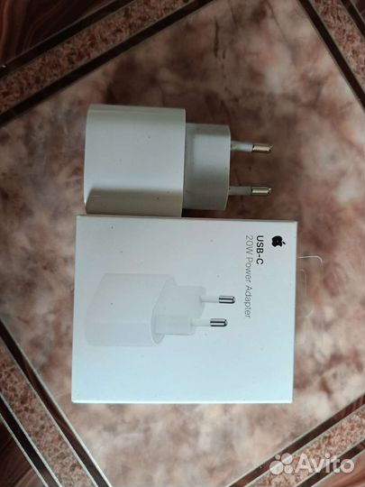 Блок питания для iPhone