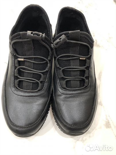 Ботинки для школьника