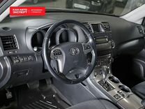 Toyota Highlander 3.5 AT, 2012, 160 880 км, с пробегом, цена 1 999 458 руб.