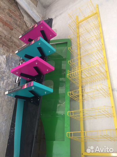 Стойка торговая