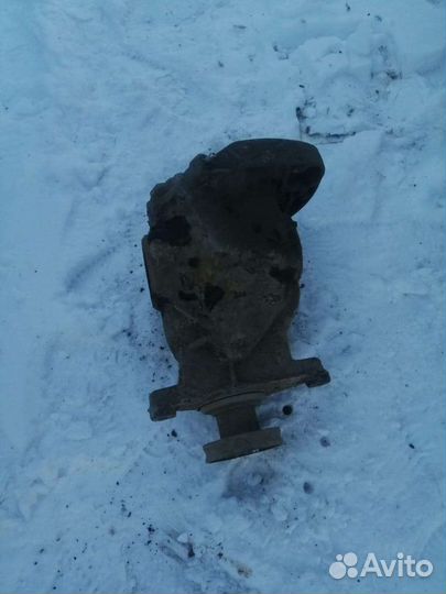 Редуктор задний Land Rover Range Rover M62B44