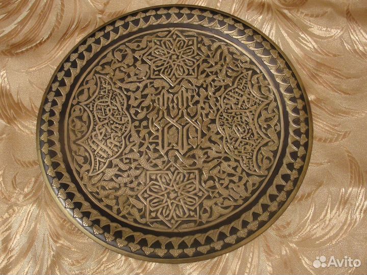 Декоративные тарелки