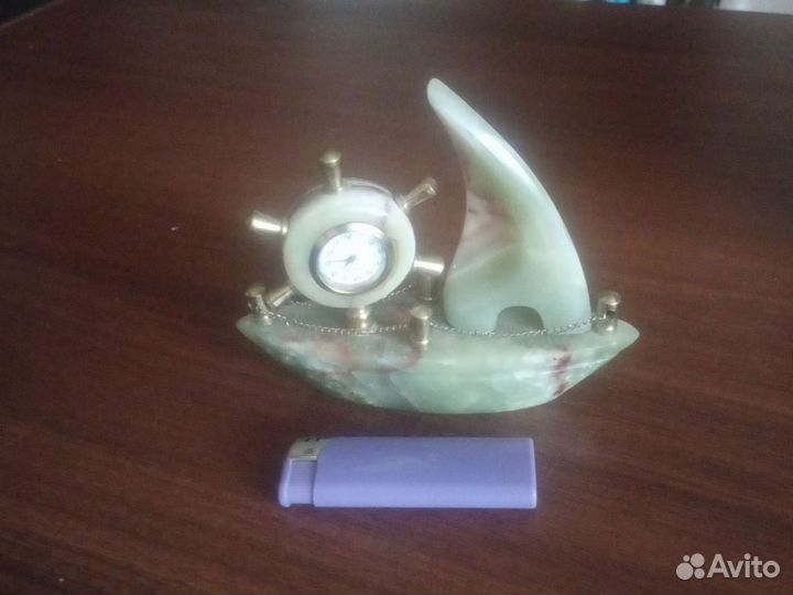 Часы настольные