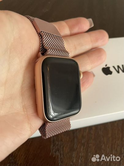 Часы apple watch SE