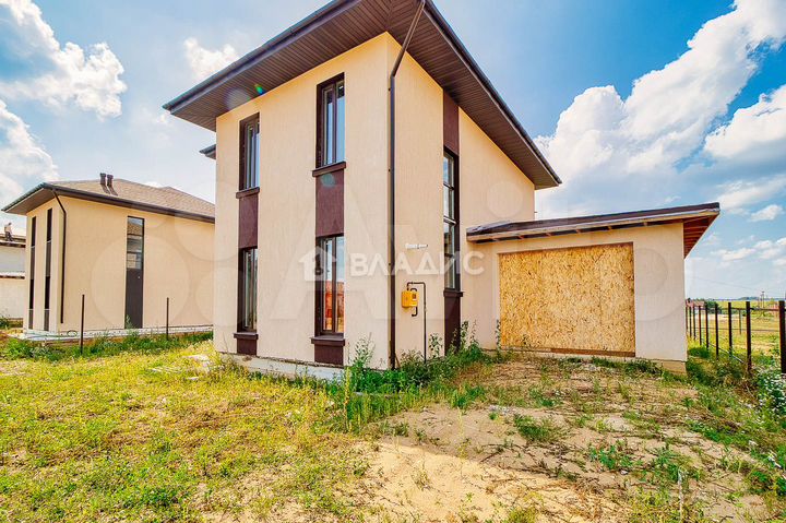 Дом 165,4 м² на участке 6 сот.