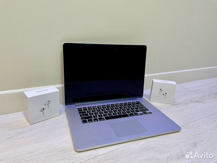 MacBook Pro 15 2014 i7 / 16Gb + AirPods Pro