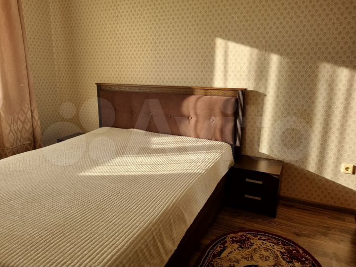 2-к. квартира, 64 м², 9/16 эт.