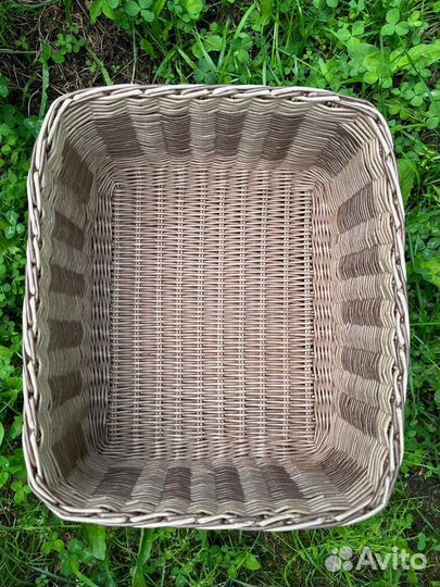Корзина плетеная