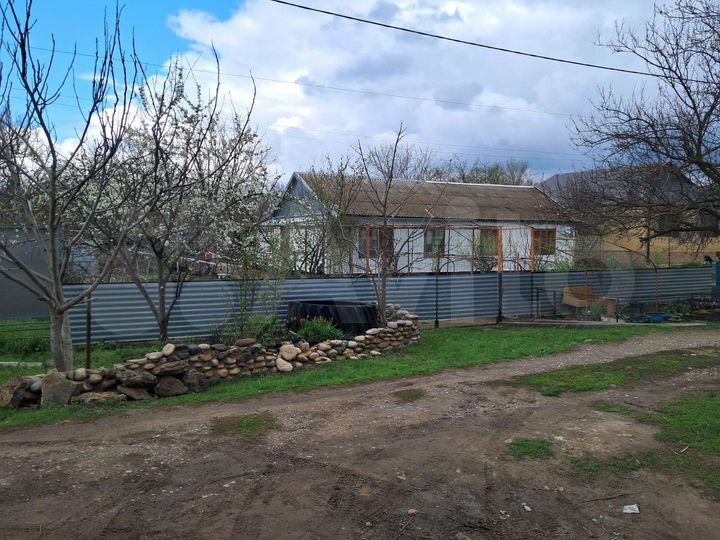 Дом 61,7 м² на участке 9 сот.