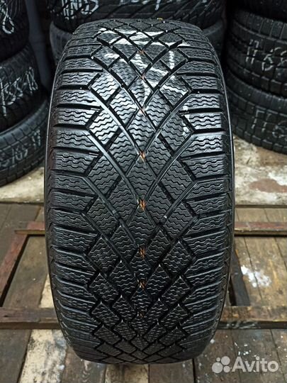 Continental ContiVikingContact 7 215/50 R17 95T