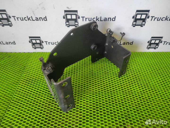 Кронштейн осушителя Volvo Fh 4